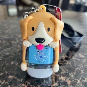 BNWT - BBW doggy hand sanitizer/poop bag holder.